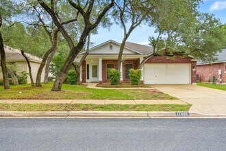 17405 Bottle Springs Ln in Leander, TX - Building Photo - Building Photo