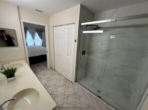 6625 Huntington Lakes Cir in Naples, FL - Building Photo - Building Photo