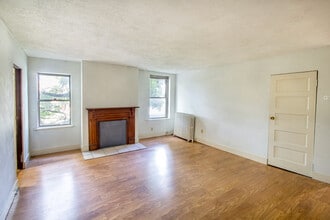 510 Mifflin Ave, Unit B3 in Pittsburgh, PA - Foto de edificio - Building Photo