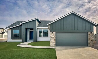 3162 N Coneflower Ave in Star, ID - Building Photo