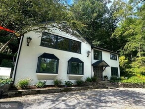 3017 River Rd in New Hope, PA - Building Photo - Building Photo