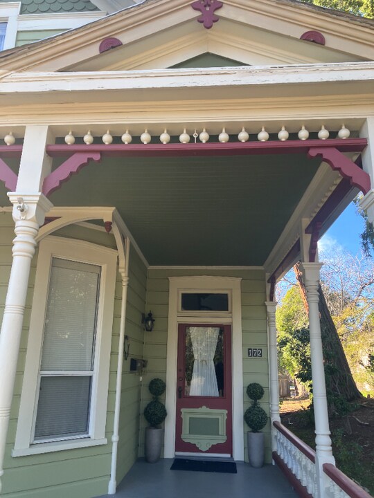 172 B in Auburn, CA - Building Photo