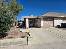 6974 Elkwood Dr in Las Vegas, NV - Building Photo