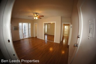 534 S Coronado St in Los Angeles, CA - Building Photo - Building Photo