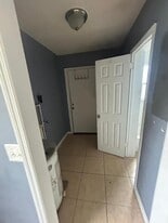 901 W Anderson St in Orlando, FL - Building Photo