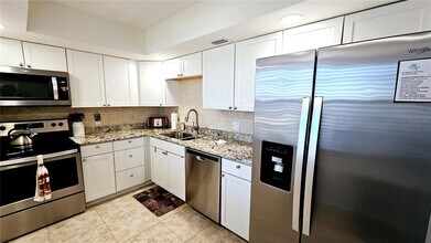 84 Boundary Blvd in Rotonda West, FL - Building Photo - Building Photo