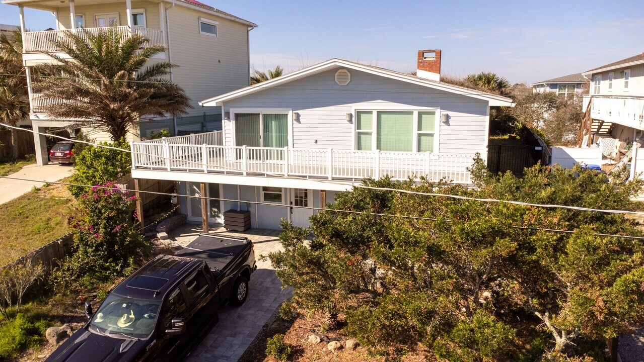 5455 Pelican Way in St. Augustine, FL - Building Photo