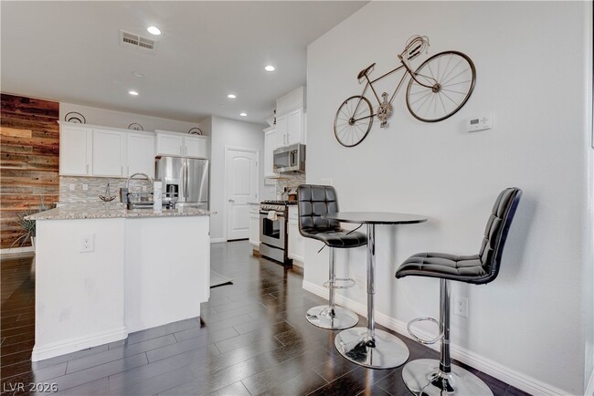 48 Jasmine Point St in Henderson, NV - Building Photo - Building Photo
