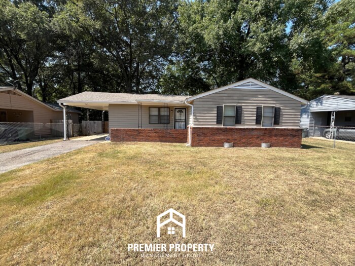 5605 Loch Lomond Rd in Memphis, TN - Building Photo