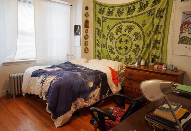 27 Egremont Rd, Unit 3 in Boston, MA - Foto de edificio - Building Photo