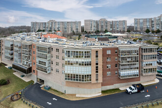 The Magnolias at Lansdowne Woods Condominium in Leesburg, VA - Building Photo - Building Photo