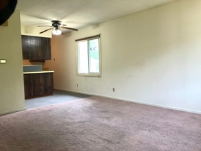 2006 NW Hickory Ln in Ankeny, IA - Foto de edificio - Building Photo