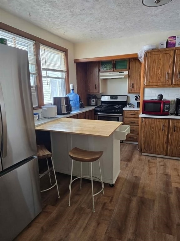 property at 36 Grant Ave