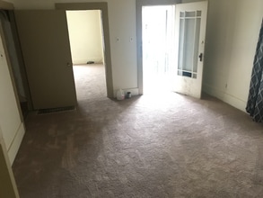 1202 Gomber Ave in Cambridge, OH - Building Photo - Building Photo