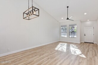 11 N Concord St in Gilbert, AZ - Building Photo - Building Photo