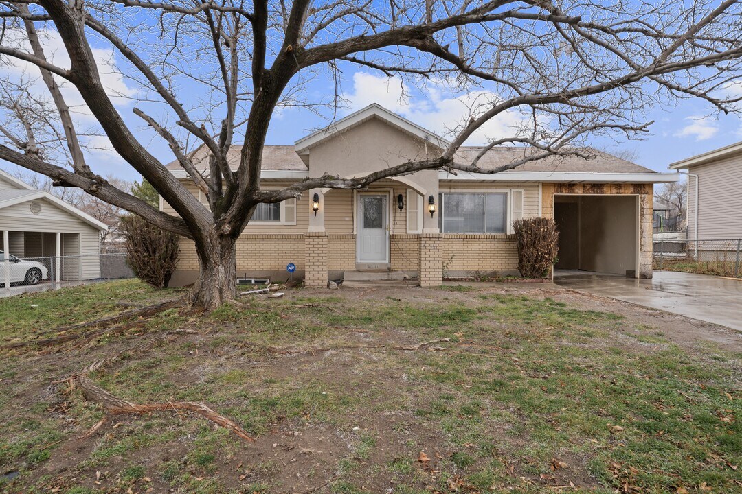 3661 S 6830 W in West Valley City, UT - Building Photo