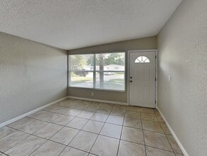 10460 Ebbitt Rd in Jacksonville, FL - Building Photo - Building Photo