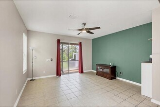 1126 Grantham Dr in Sarasota, FL - Building Photo - Building Photo