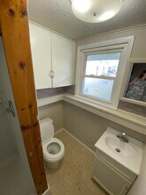 405 W Pearl St in Knoxville, IA - Building Photo - Building Photo