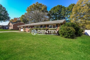 260 Stewart Rd SE in Winston-Salem, NC - Building Photo