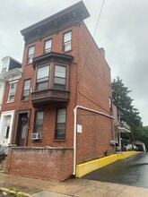325 W Philadelphia St in York, PA - Building Photo - Building Photo