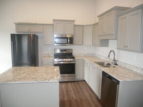 8605 Channing Ln in Southaven, MS - Foto de edificio - Building Photo