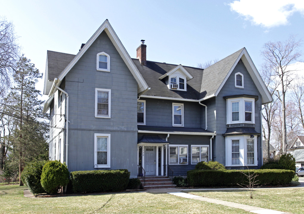 178 Liberty Rd in Englewood, NJ - Building Photo