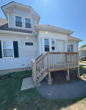 163 Burgess Ave, Unit 2nd Floor in East Providence, RI - Building Photo - Building Photo