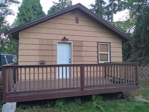 2814 S 138th St in Seatac, WA - Foto de edificio - Building Photo