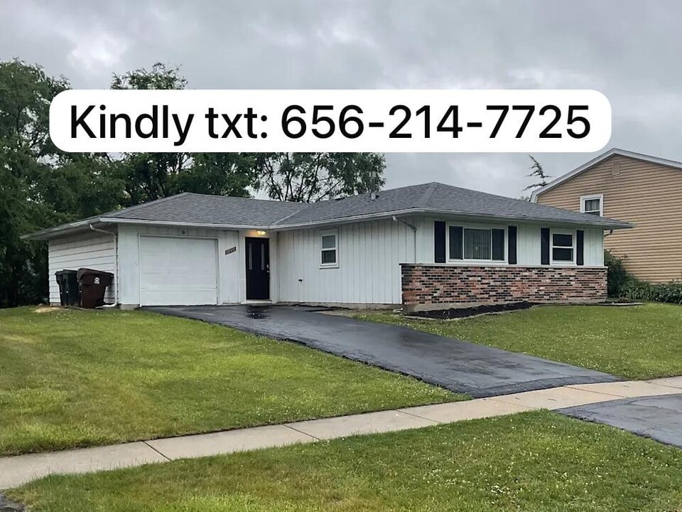 17770 Sarah Ln in Country Club Hills, IL - Building Photo