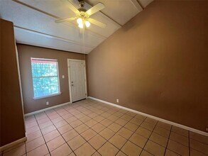 2201 S Church St, Unit A/1 in Georgetown, TX - Building Photo - Building Photo