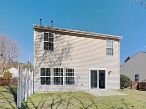 5505 Orchard Pond Dr in Raleigh, NC - Building Photo - Building Photo