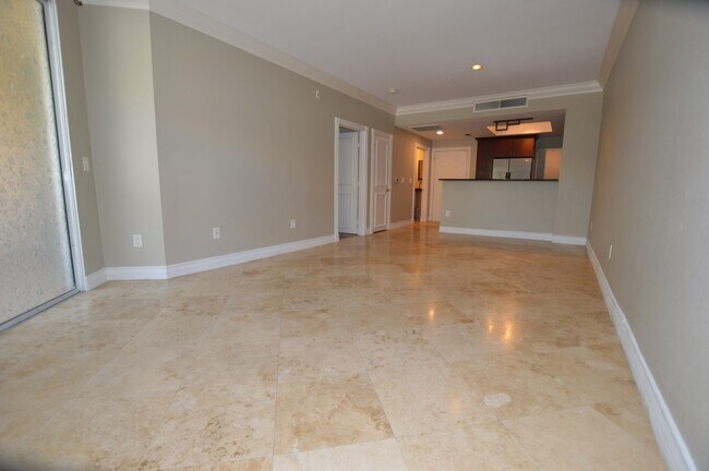 property at 270 E Flamingo Rd