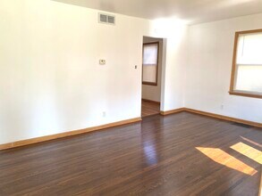 4916 S Lorel Ave in Chicago, IL - Foto de edificio - Building Photo