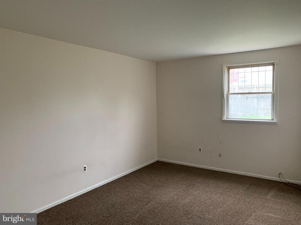 2790 Willits Rd-Unit -A in Philadelphia, PA - Building Photo