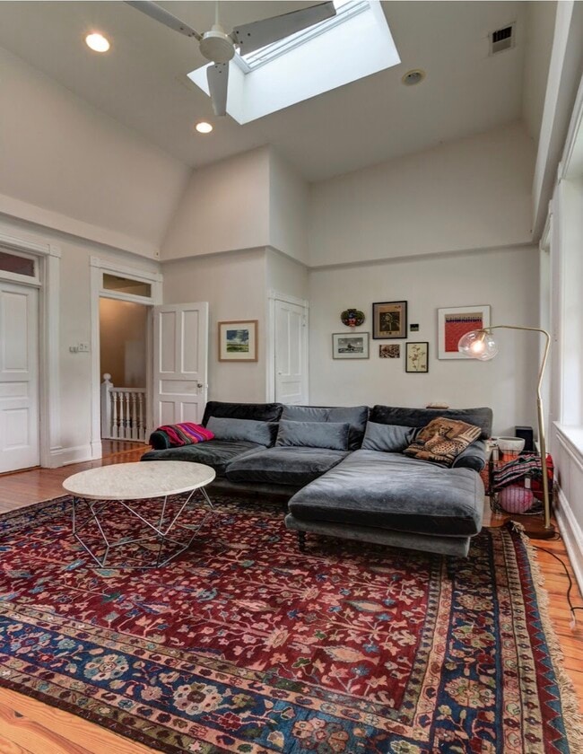 7106 Maple Ave in Takoma Park, MD - Building Photo - Building Photo