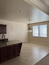 2443 Bramasole Dr in Richland, WA - Building Photo - Building Photo