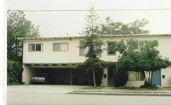 305 N I St in Livermore, CA - Foto de edificio - Building Photo