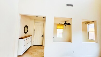 2533 W Brisa Dr in Phoenix, AZ - Building Photo - Building Photo