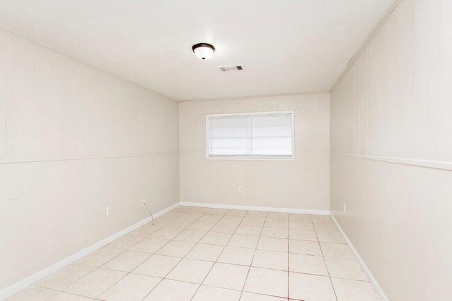 13601 Goodwood Blvd in Baton Rouge, LA - Foto de edificio - Building Photo