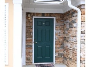 3204 Village Ln in Roswell, GA - Foto de edificio - Building Photo