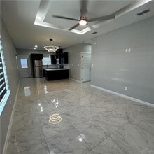 22 E Viviana St in Edinburg, TX - Building Photo - Building Photo