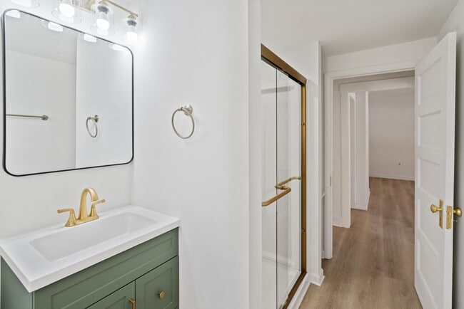 property at 206 Wallace Ave