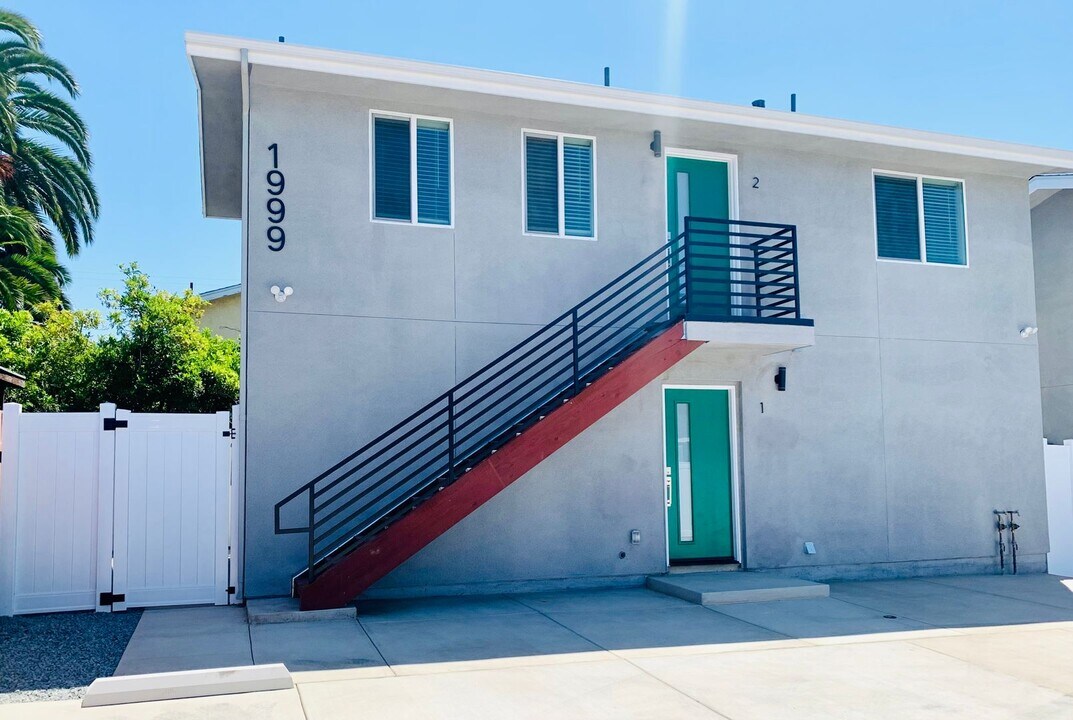 1999 Westinghouse St in San Diego, CA - Building Photo