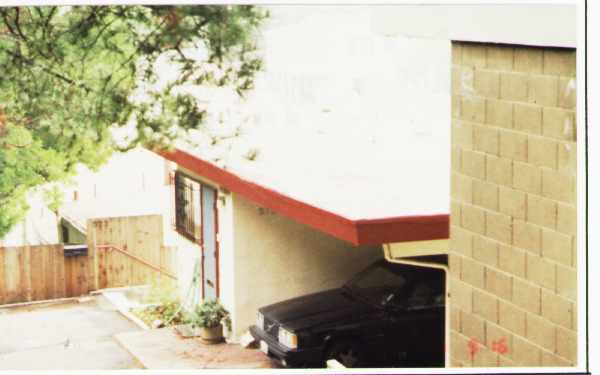 573-575 Cleveland St in Oakland, CA - Building Photo