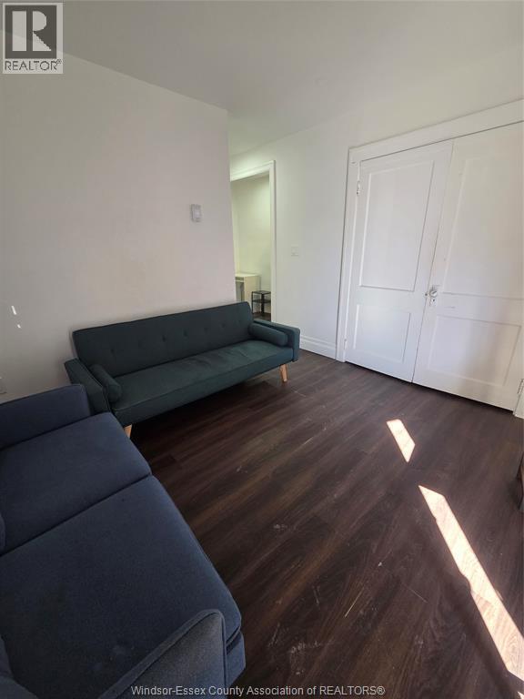 property at 1178 Giles Blvd E