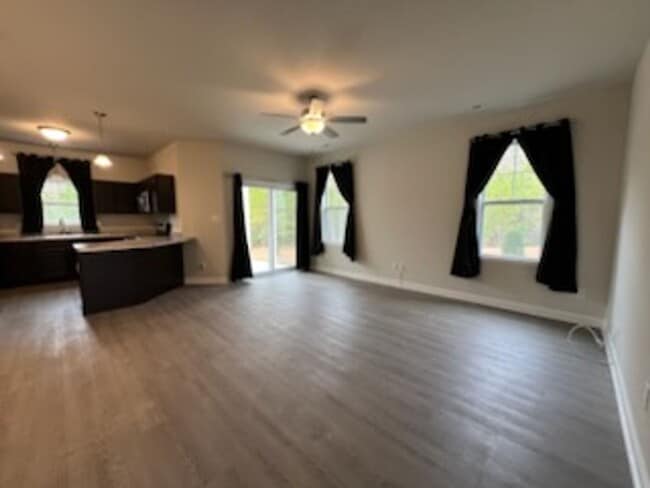 312 Otis Cv Ln in Jacksonville, NC - Building Photo - Building Photo