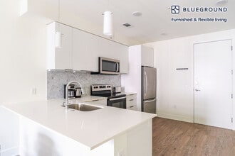 1301 W Koenig Ln in Austin, TX - Building Photo - Building Photo