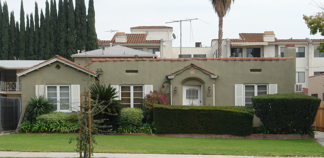 542 Los Robles Ave in Pasadena, CA - Building Photo - Building Photo