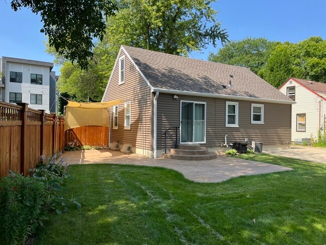 3842 Johns St in Madison, WI - Building Photo - Building Photo